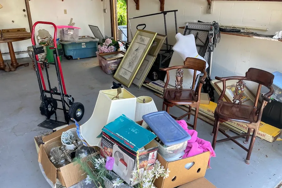 Estate cleanout in progress in Canonsburg, PA